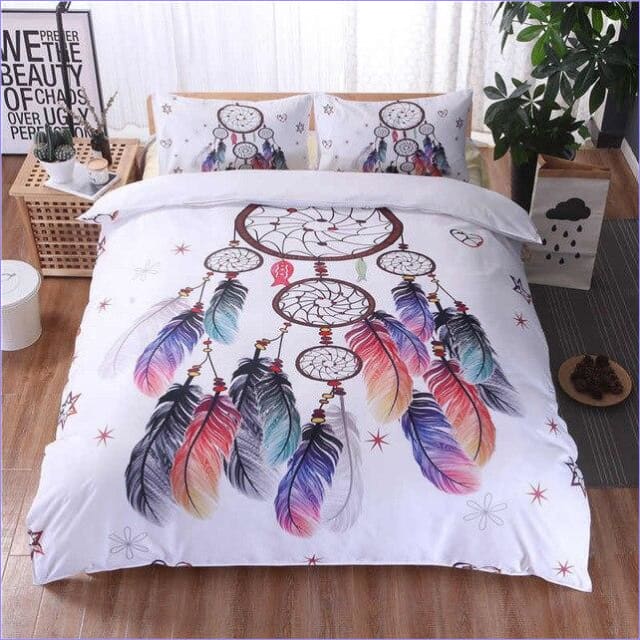 Duvet Cover Catch Dreams with Feathers Drawing