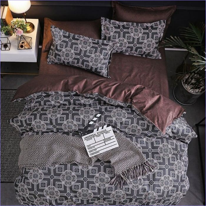 Gray Duvet Cover with Oriental Pattern