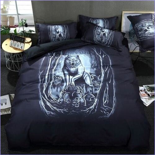 Towering Wolf Duvet Cover