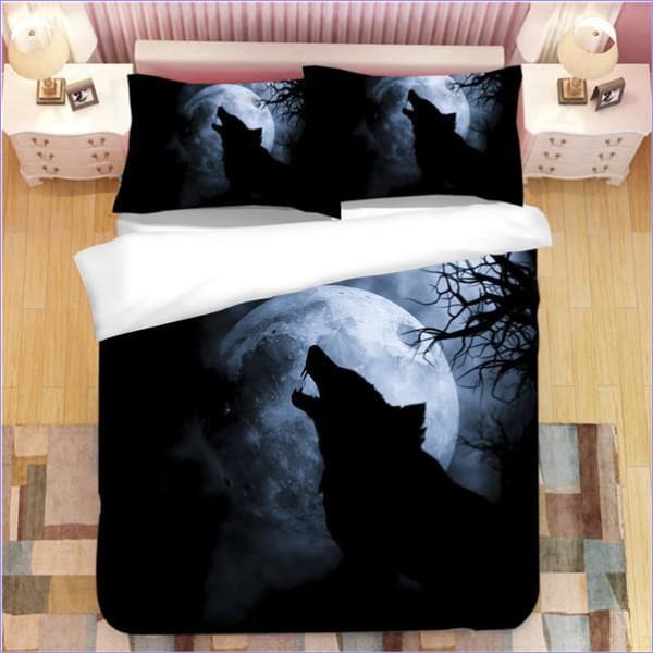 Dark Night Wolf Duvet Cover