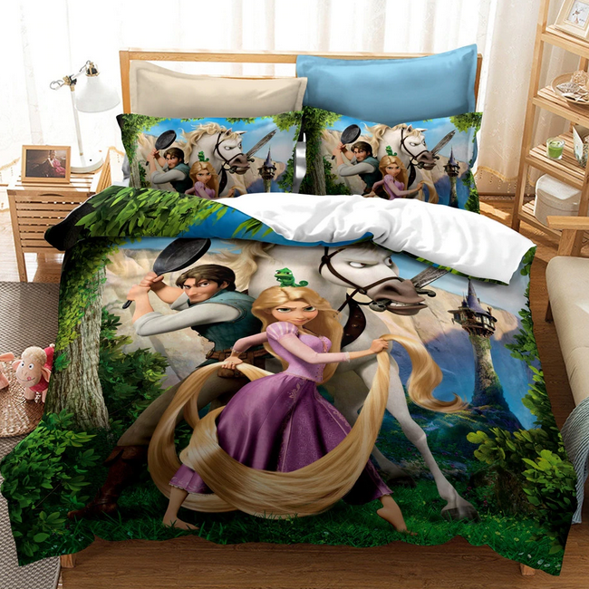 Rapunzel, Flynn And Maximus Duvet Cover