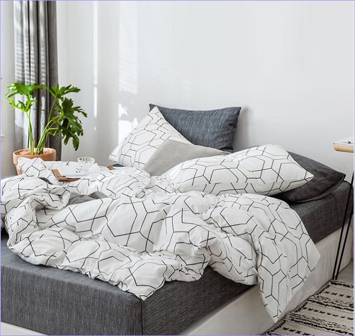 Scandinavian Hexagon Duvet Cover