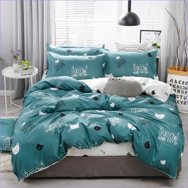 Turquoise Blue Cat Head Duvet Cover